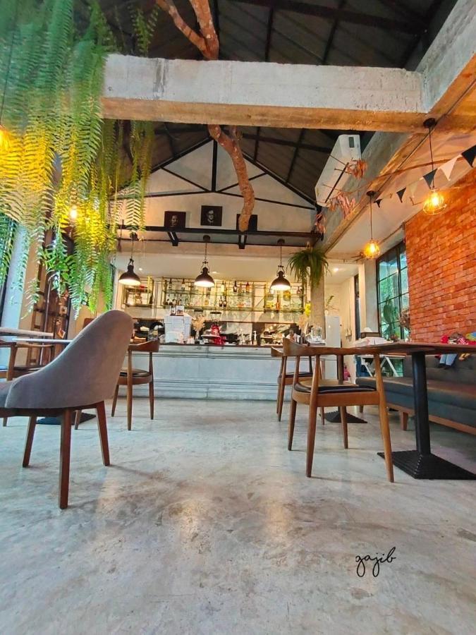 Gajib Bed&Breakfast Amphawa Exterior photo